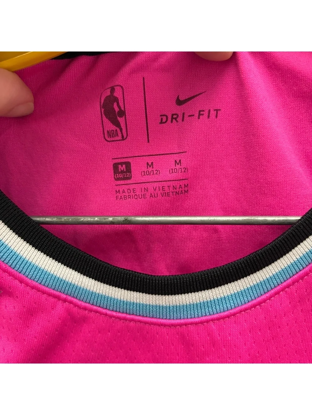 Nike NBA Miami Heat Dwyane Wade #3 Vice Hot PINK YOUTH Medium